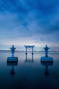 女子の一人旅での九州神社巡り、最適な服装は？